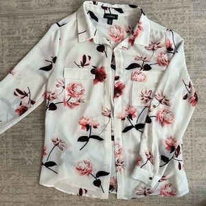 Floral Blouse Never Worn Medium